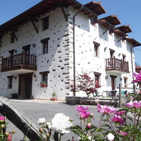 Casa Rural Madariaga Hotel Artea Ngoại thất bức ảnh